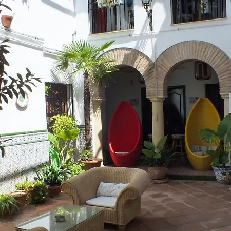 Gasthuis Patio Cordobes *